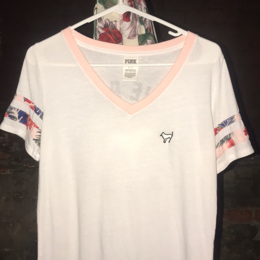 🌸SUPER CUTE PINK SHIRT🌼